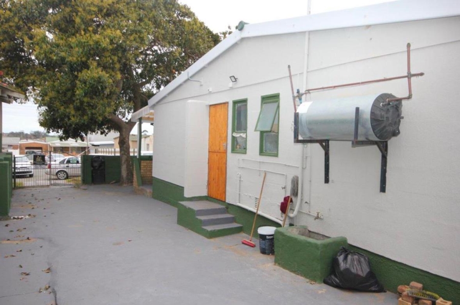3 Bedroom Property for Sale in Buffalo Flats Eastern Cape